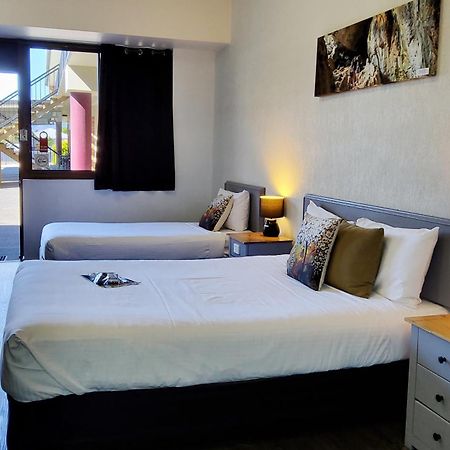 רוקהמפטון Archer Park Motel מראה חיצוני תמונה