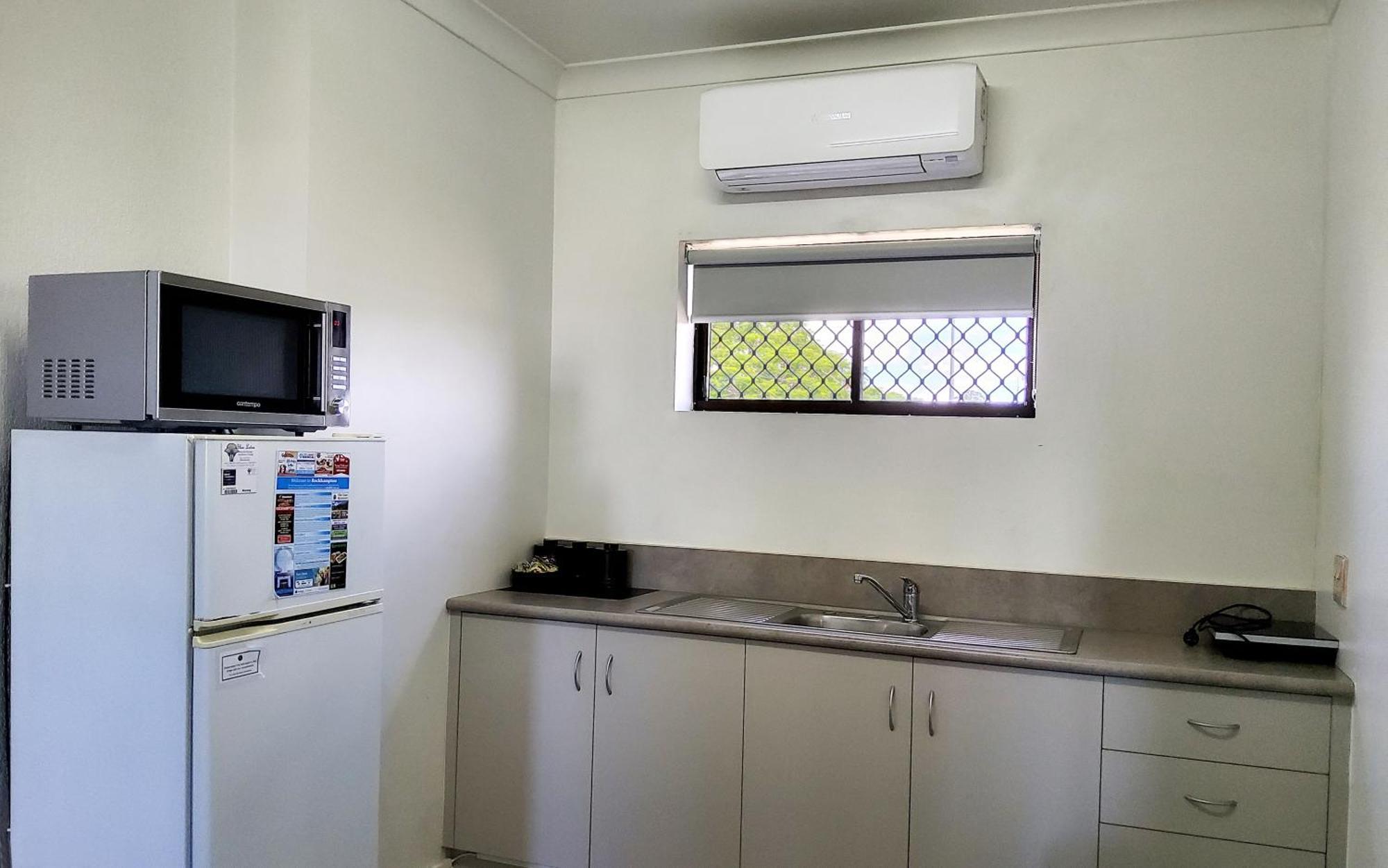 רוקהמפטון Archer Park Motel חדר תמונה